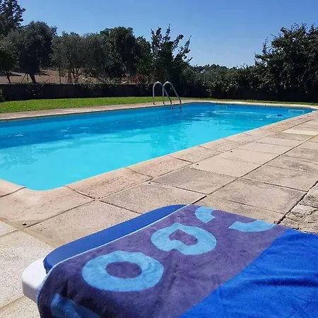 בית נופש Alto Do Sobreiro *