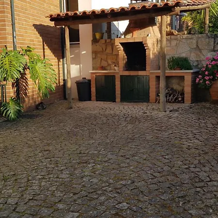 Alto Do Sobreiro 펜션